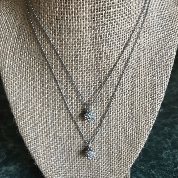 Necklaces- 3 - Picture 7 of 7